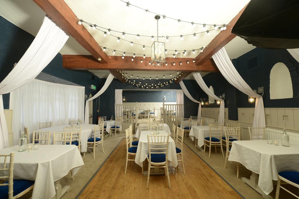 קאריקפרגוס Dobbins Inn מראה חיצוני תמונה